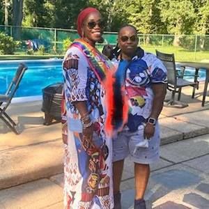 Meet your Posher, Sharon